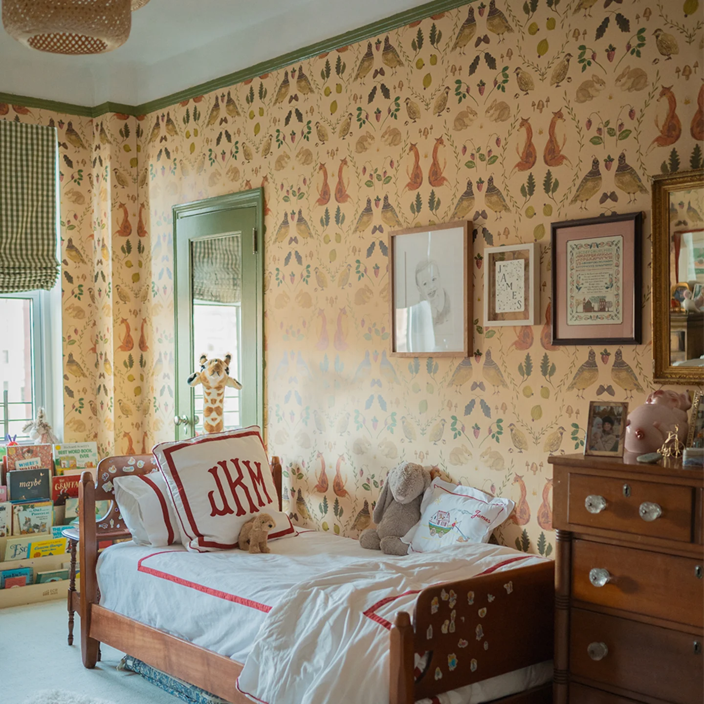 Bedroom with dark plaid wallpaper